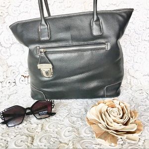 Victoria’s Secret Black Tote